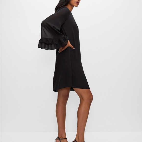 Women’s H&M NWOT dress - Picture 2 of 4